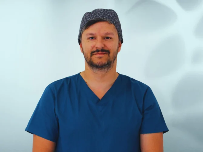 Dr. Marco Pestana